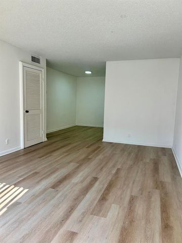 11606 Royal Palm Boulevard 11606, Coral Springs, FL 33065