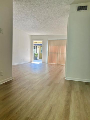 11606 Royal Palm Boulevard 11606, Coral Springs, FL 33065