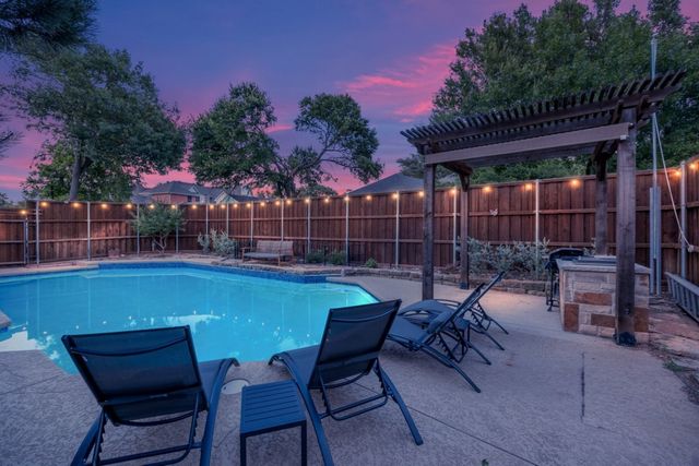 18104 Aramis Lane, Dallas, TX 75252
