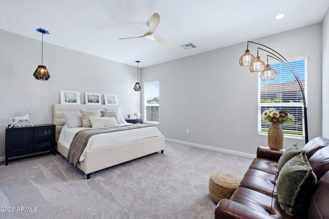5963 E LONE CACTUS Road, Phoenix, AZ 85054