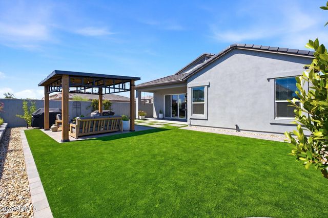 5963 E LONE CACTUS Road, Phoenix, AZ 85054