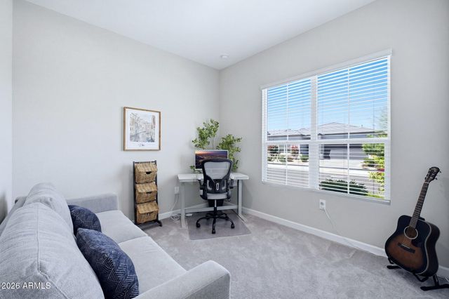 5963 E LONE CACTUS Road, Phoenix, AZ 85054