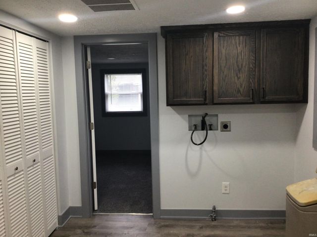 4358 S 250 E, Knox, IN 46534