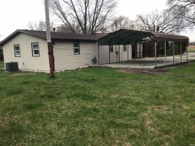 4358 S 250 E, Knox, IN 46534