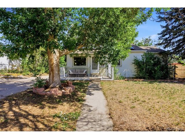 2061 Carrol Ct, Thornton, CO 80229