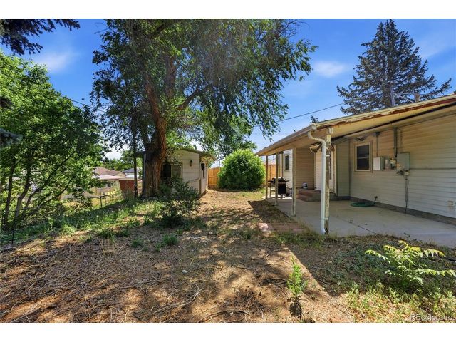 2061 Carrol Ct, Thornton, CO 80229