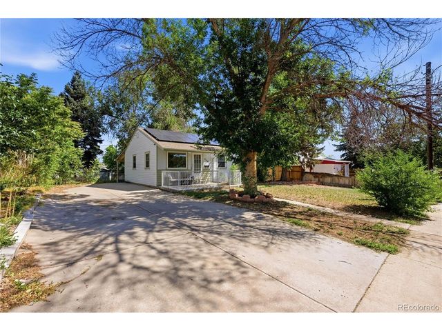 2061 Carrol Ct, Thornton, CO 80229