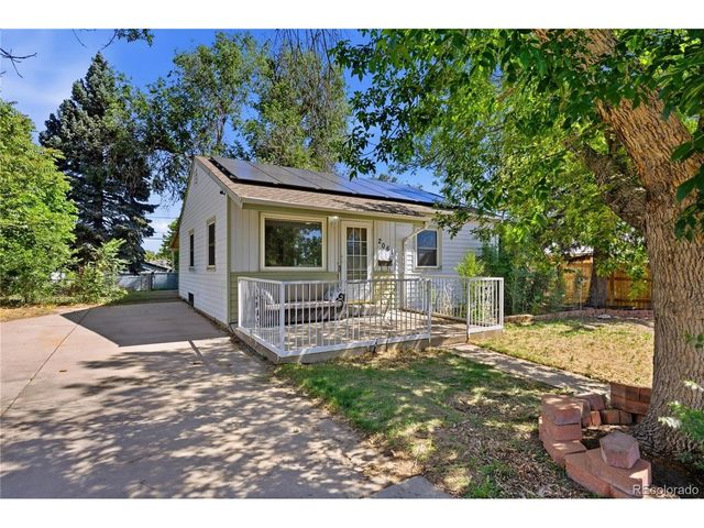 2061 Carrol Ct, Thornton, CO 80229