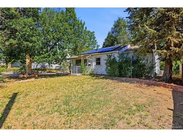 2061 Carrol Ct, Thornton, CO 80229