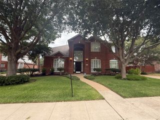 9213 Briarcrest Drive, Rowlett, TX 75089