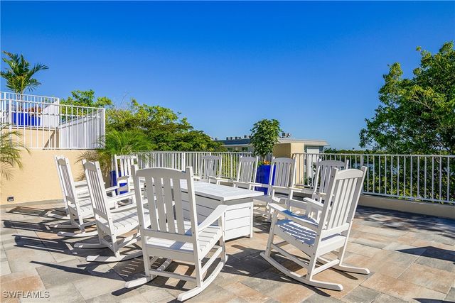 451 Bayfront PL 5201, Naples, FL 34102