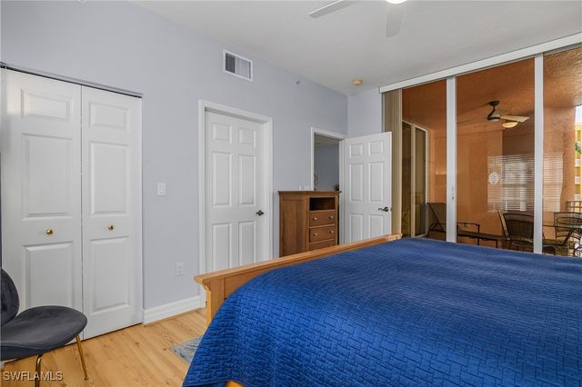 451 Bayfront PL 5201, Naples, FL 34102