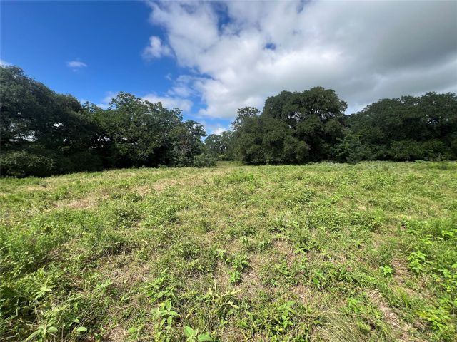 3500 Fm 1579, Schulenburg, TX 78956