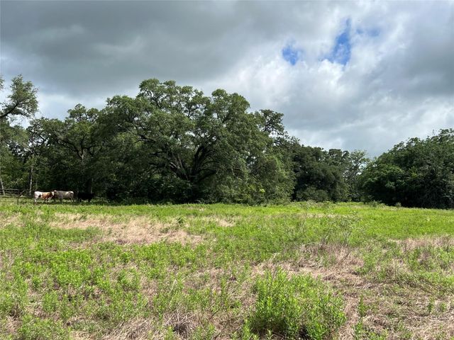 3500 Fm 1579, Schulenburg, TX 78956
