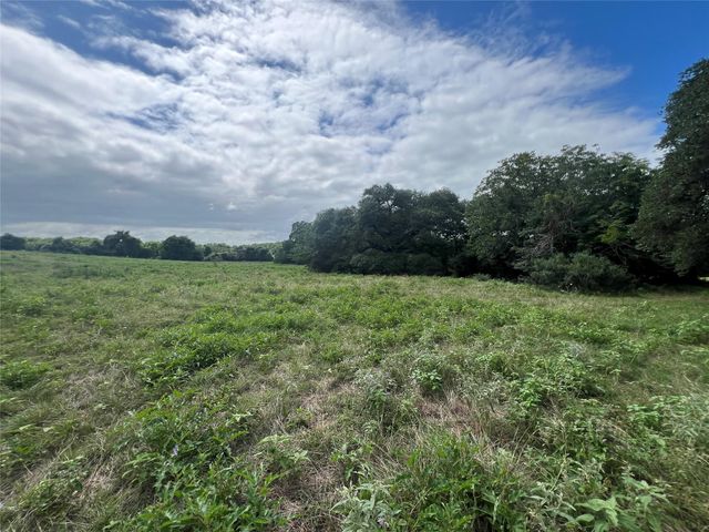 3500 Fm 1579, Schulenburg, TX 78956