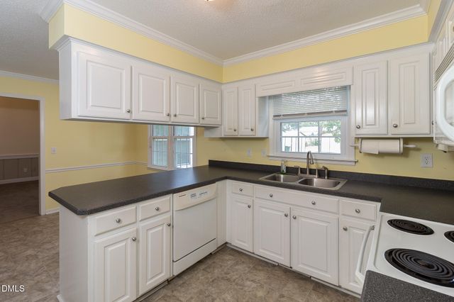 4124 Iverson Street, Raleigh, NC 27604