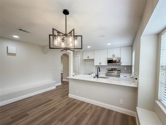3312 Amberway Drive, Arlington, TX 76014