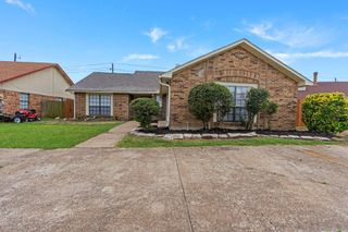 3312 Amberway Drive, Arlington, TX 76014