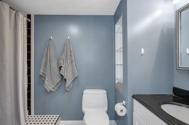 31 Leonard Drive, Pelham, NH 03076