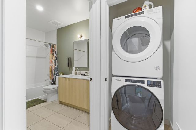 635 7th Ave S Apt 610, Nashville, TN 37203