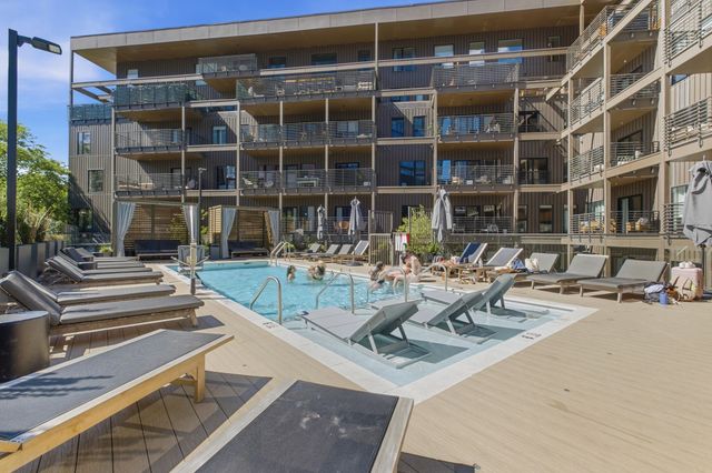 635 7th Ave S Apt 610, Nashville, TN 37203