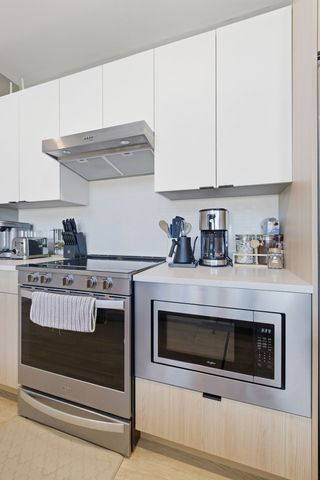 635 7th Ave S Apt 610, Nashville, TN 37203