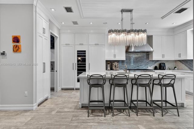 442 Amalfi Avenue, Coral Gables, FL 33146