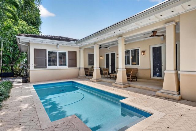 442 Amalfi Avenue, Coral Gables, FL 33146