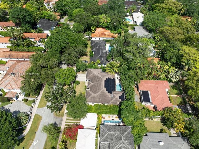 442 Amalfi Avenue, Coral Gables, FL 33146