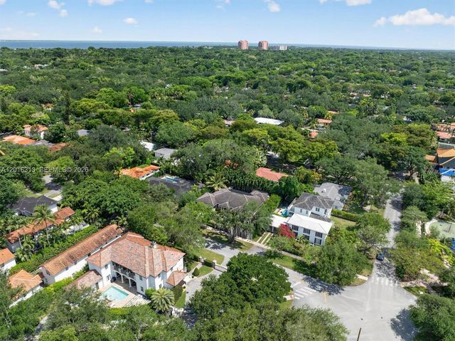 442 Amalfi Avenue, Coral Gables, FL 33146