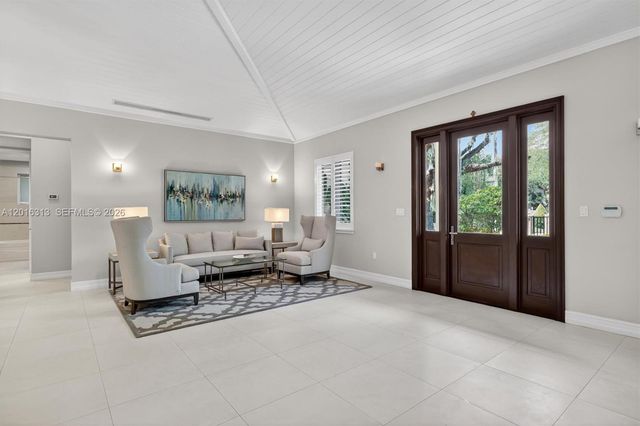 442 Amalfi Avenue, Coral Gables, FL 33146