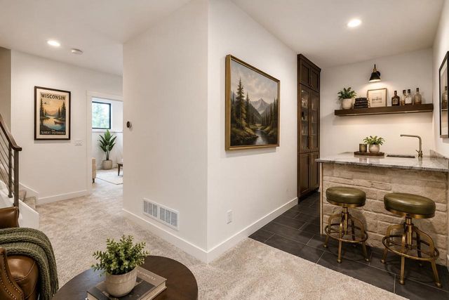 635 Rustic Rise Way, Verona, WI 53593