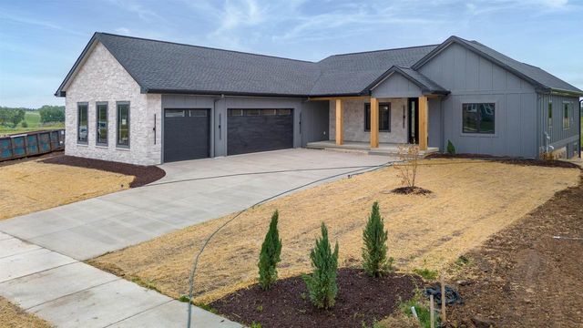 635 Rustic Rise Way, Verona, WI 53593