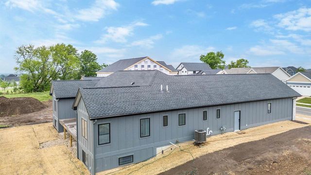 635 Rustic Rise Way, Verona, WI 53593