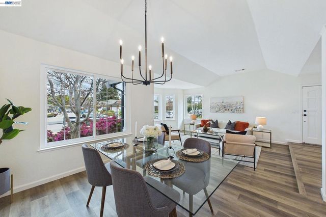 9953 Mangos Dr, San Ramon, CA 94583