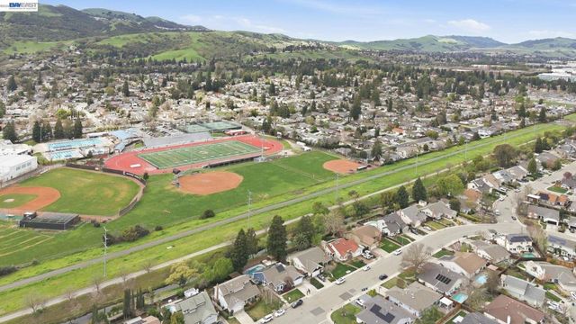 9953 Mangos Dr, San Ramon, CA 94583
