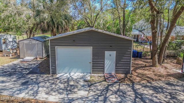 1801 LAKE Road, Jacksonville, FL 32226