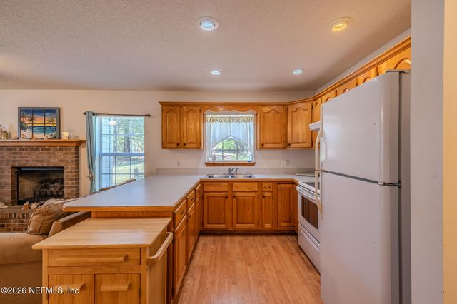 1801 LAKE Road, Jacksonville, FL 32226