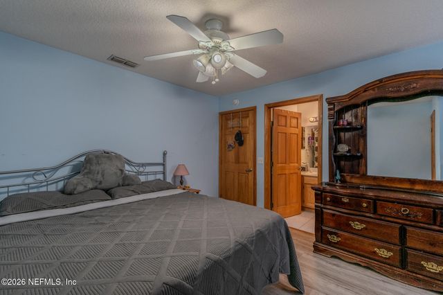 1801 LAKE Road, Jacksonville, FL 32226