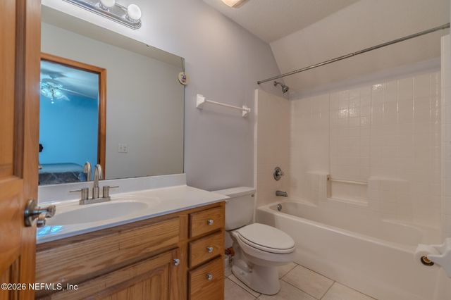 1801 LAKE Road, Jacksonville, FL 32226