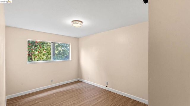 1159 Everett Ct, Concord, CA 94518