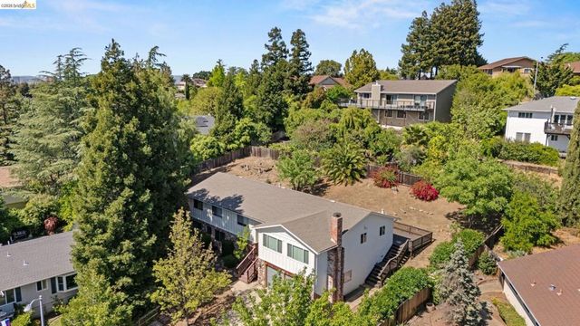 1159 Everett Ct, Concord, CA 94518