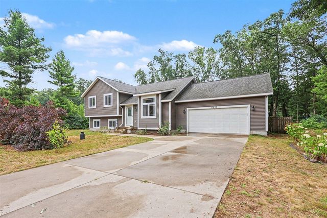 6637 Hall Road, Muskegon, MI 49442
