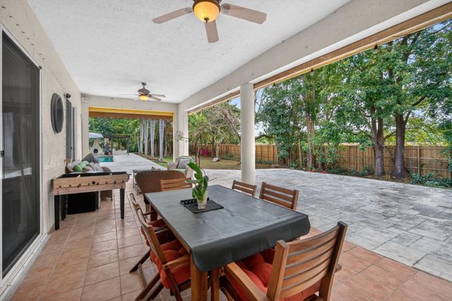 16200 SW 49th Street, Southwest Ranches, FL 33331