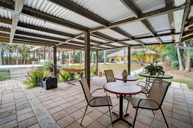 16200 SW 49th Street, Southwest Ranches, FL 33331