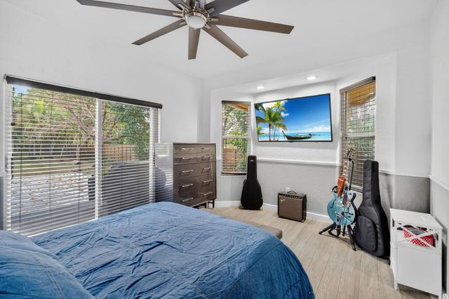 16200 SW 49th Street, Southwest Ranches, FL 33331