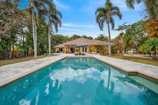 16200 SW 49th Street, Southwest Ranches, FL 33331