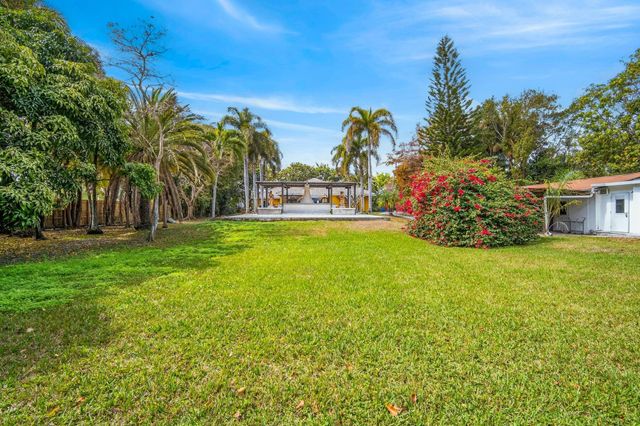 16200 SW 49th Street, Southwest Ranches, FL 33331