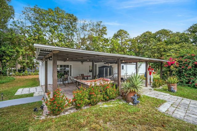 16200 SW 49th Street, Southwest Ranches, FL 33331