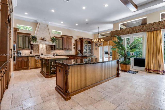 4044 S Ocean Boulevard, Highland Beach, FL 33487